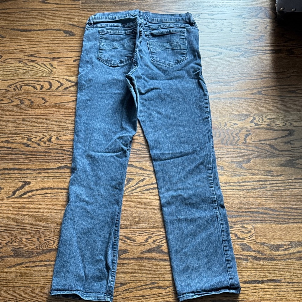 NYDJ Straight-Leg Jeans in Dark Blue Wash size 14 - Picture 5 of 6